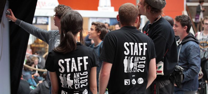 B&eacute;n&eacute;voles